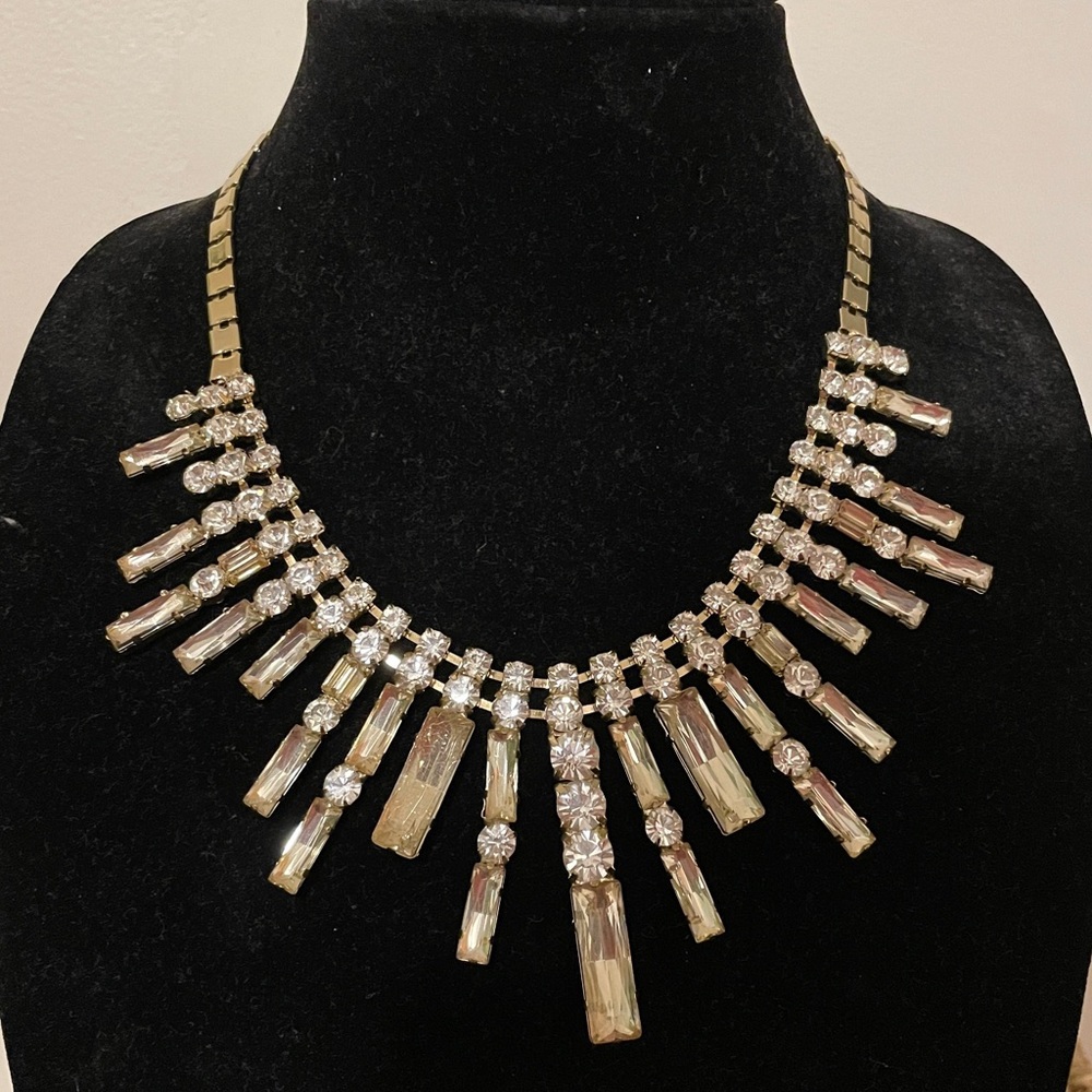 Jennifer Lopez Amber & White Rhinestone Statement Piece Necklace 18”-20”